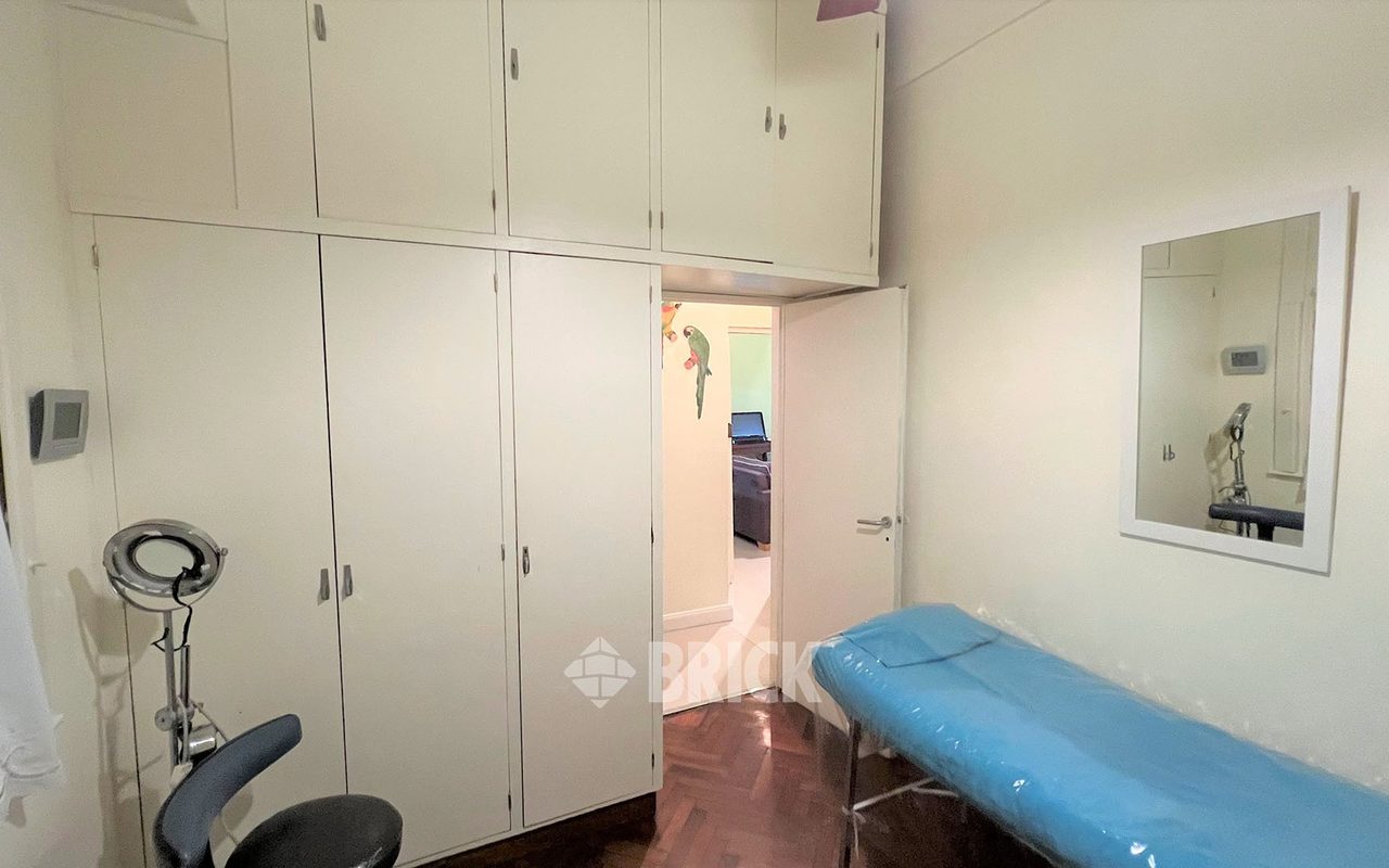 ESPINOSA al 1700 Piso PB 16