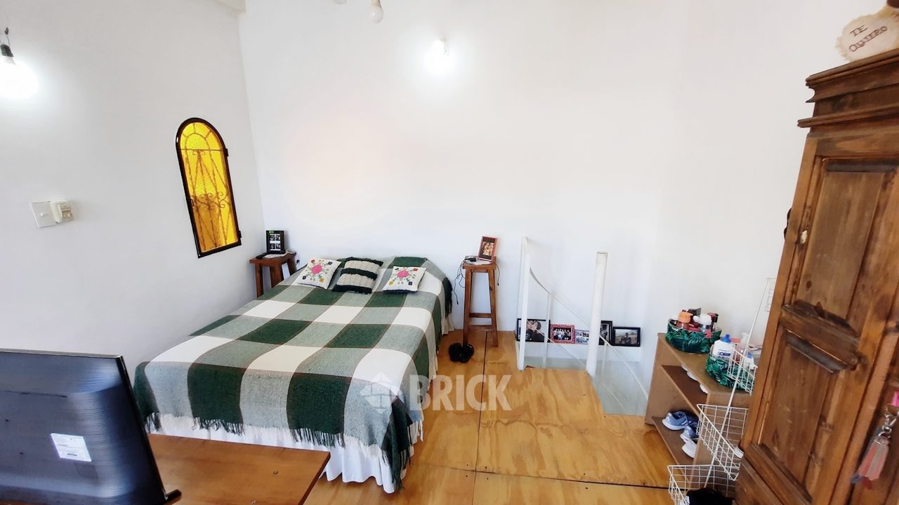 RODRIGUEZ, MANUEL al 1500 Piso 1 14