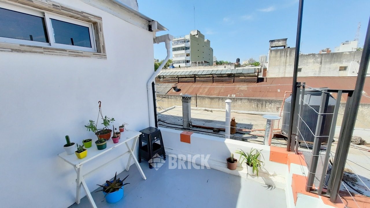 RODRIGUEZ, MANUEL al 1500 Piso 1 17