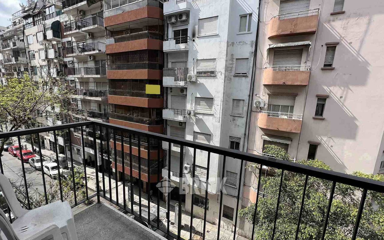 AGUERO al 2200 Piso 4 4