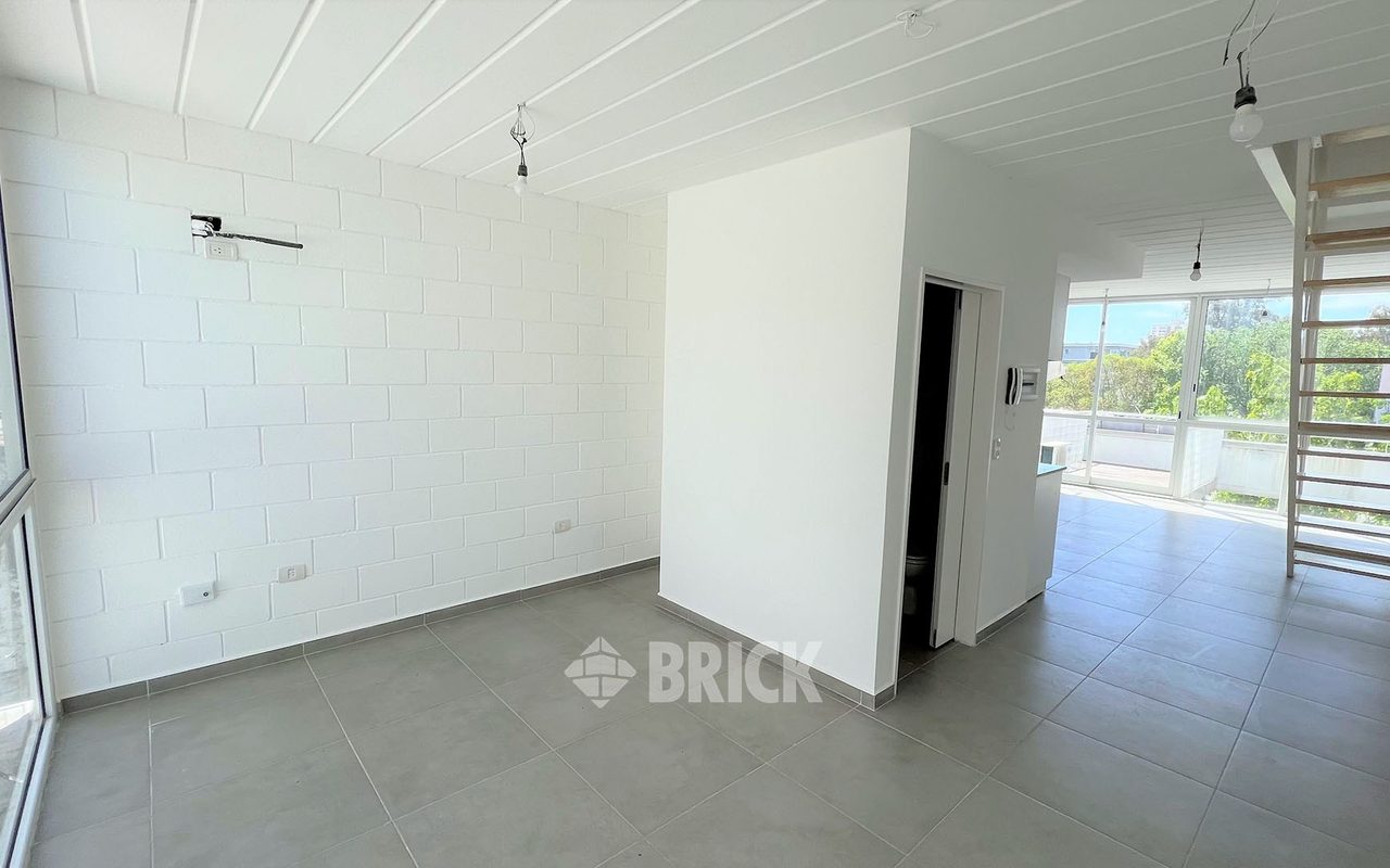 HOLMBERG al 3400 Piso 4 6