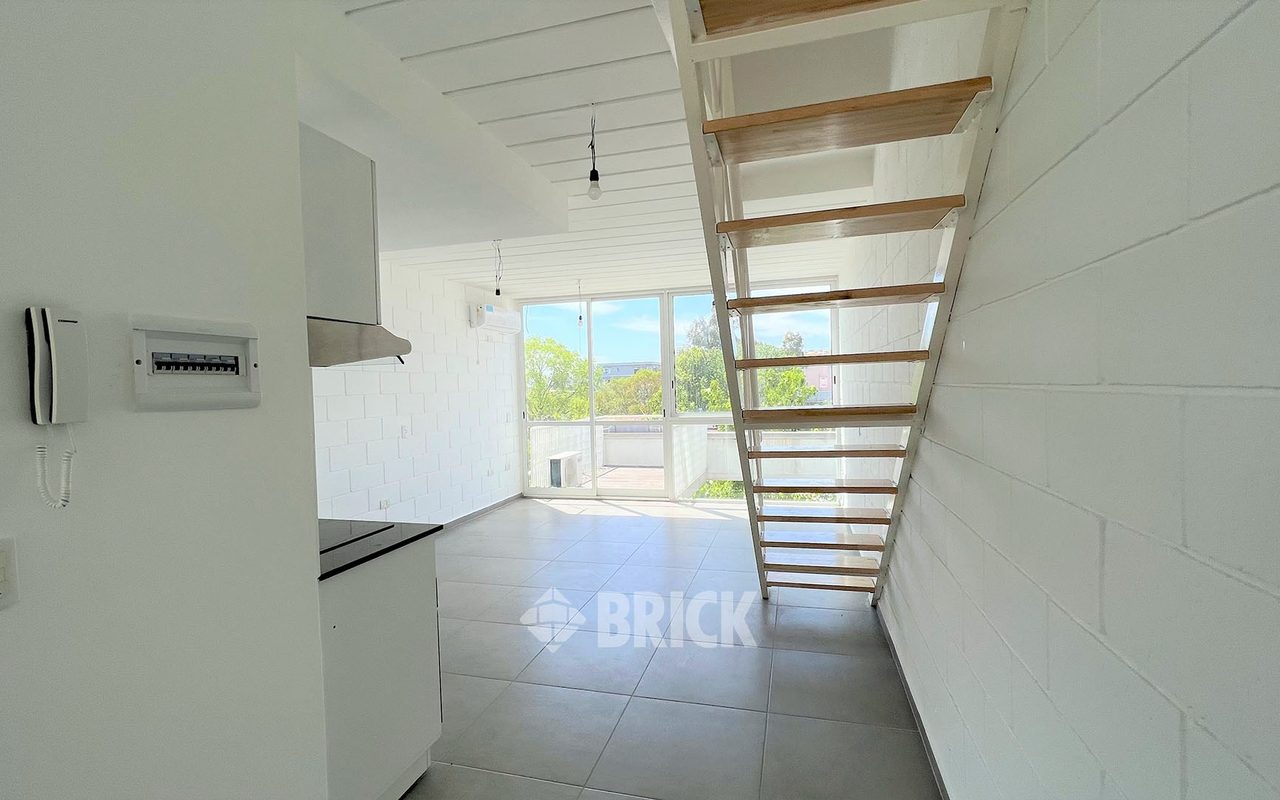 HOLMBERG al 3400 Piso 4 3