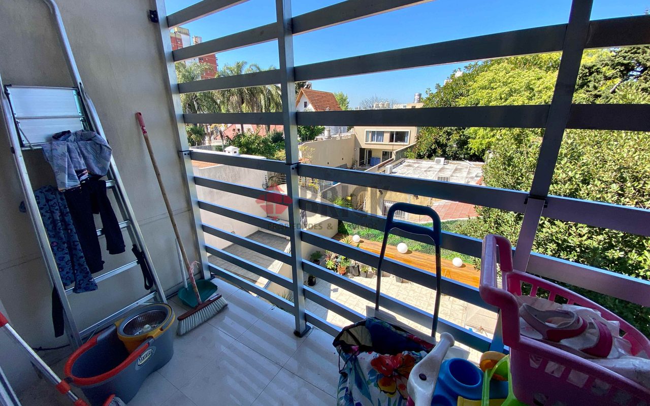 CHACABUCO al 400 Piso 2 5