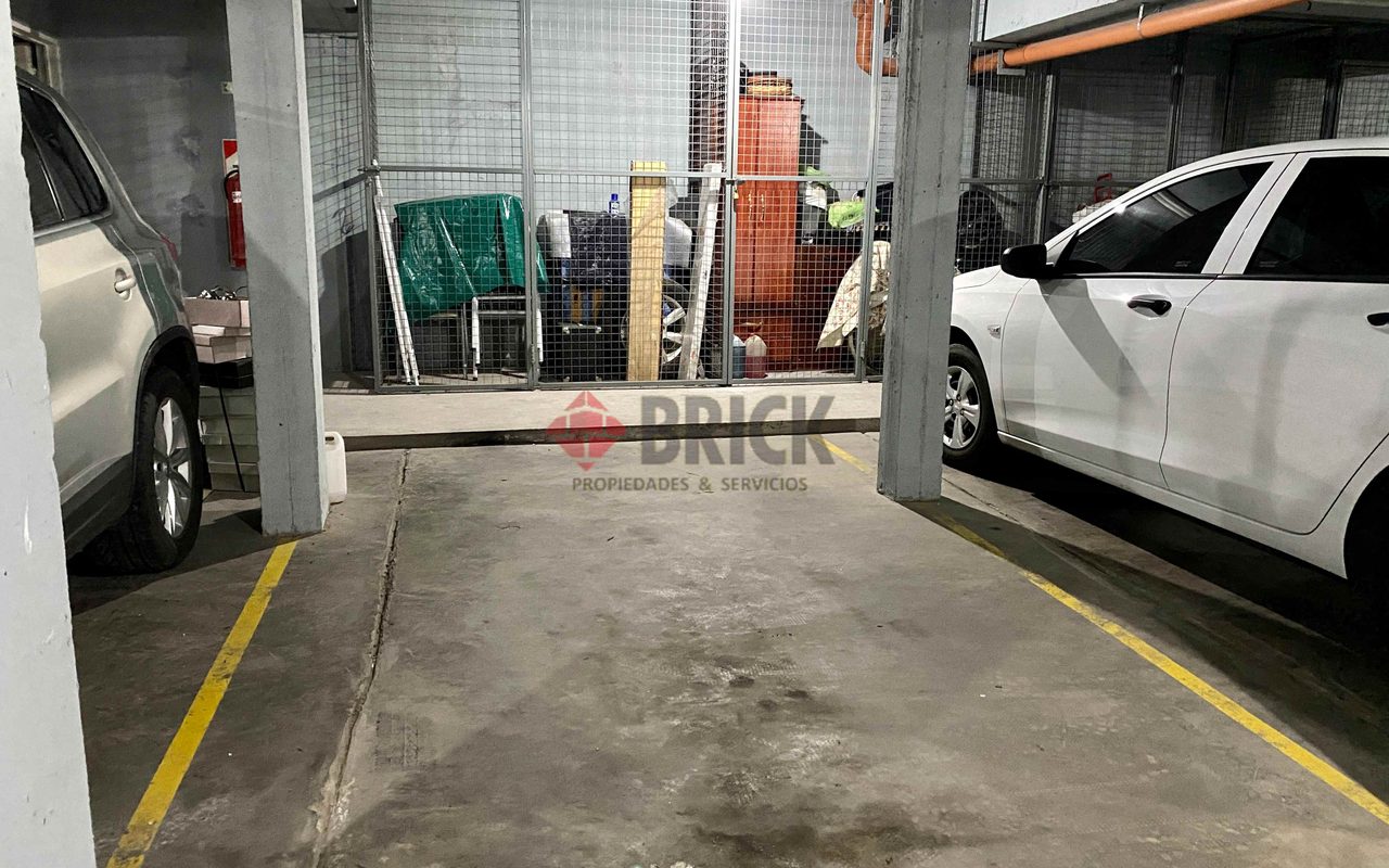 CHACABUCO al 400 Piso 2 12