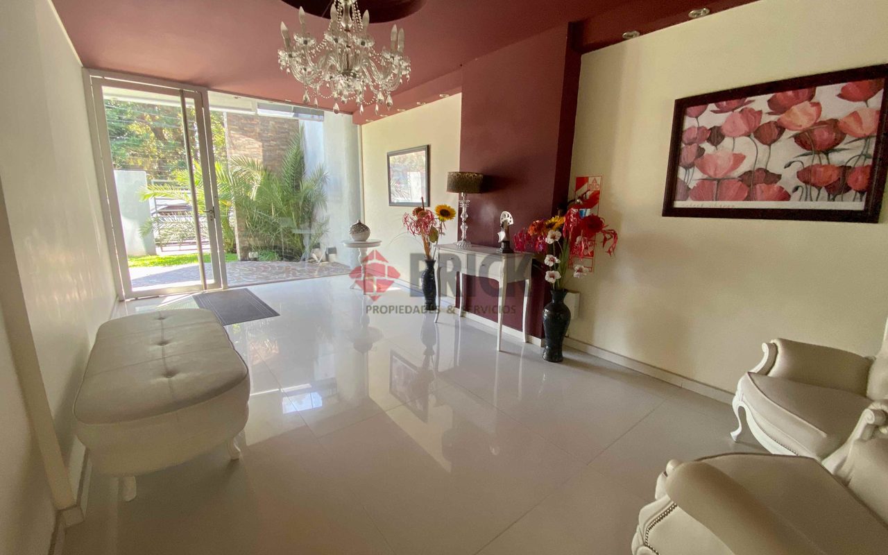 CHACABUCO al 400 Piso 2 16