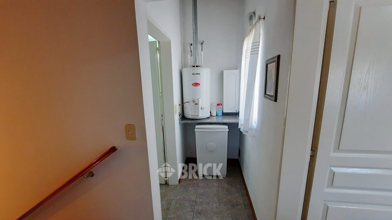 GORRITI al 1600 Piso PB 19