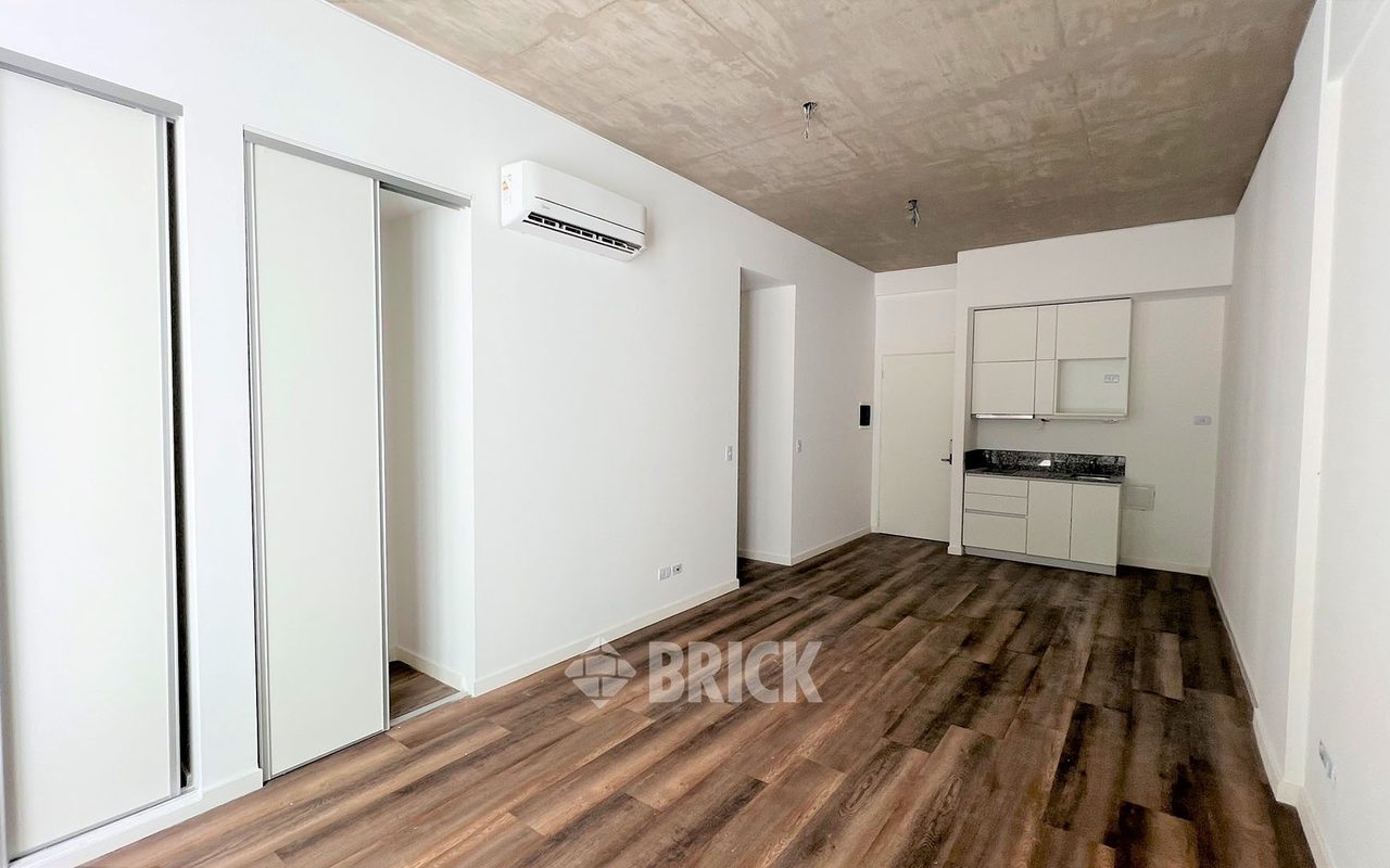 CHARCAS al 3100 Piso PB 4