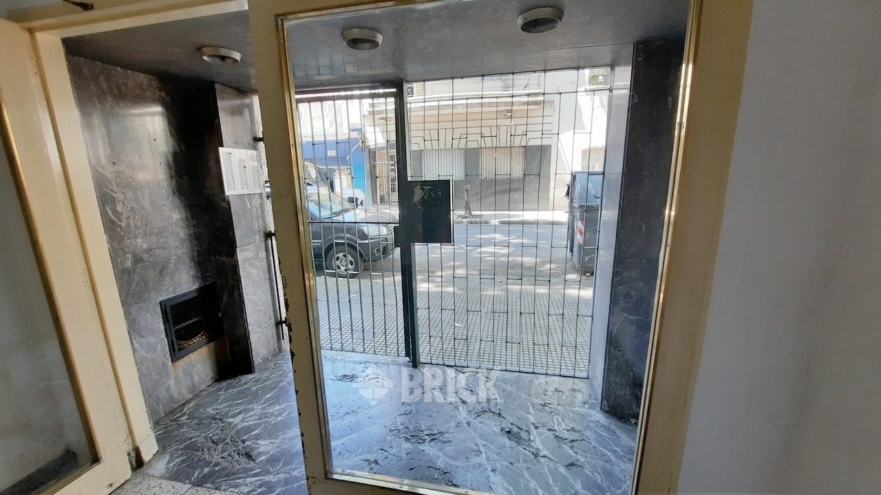 SANTIAGO DEL ESTERO al 1500 Piso 1 14