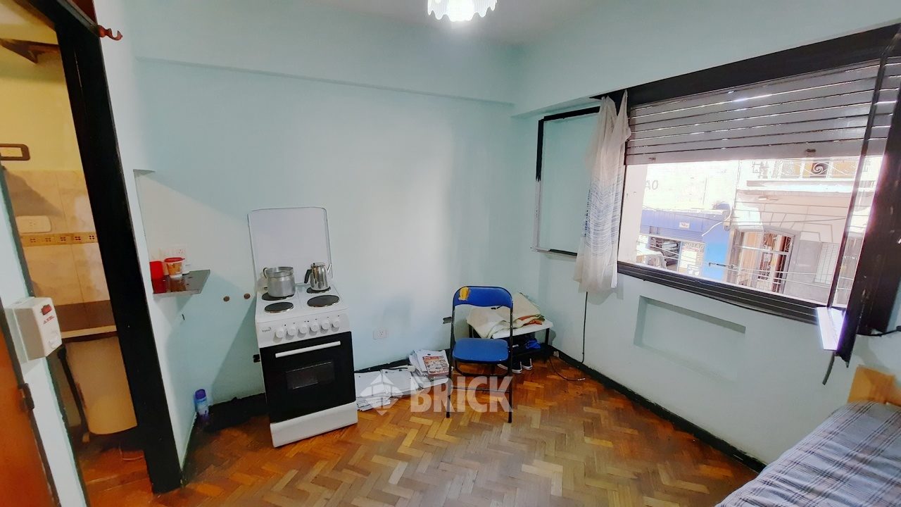 SANTIAGO DEL ESTERO al 1500 Piso 1 3