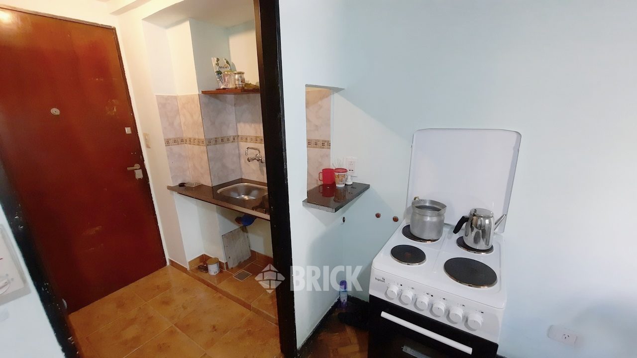 SANTIAGO DEL ESTERO al 1500 Piso 1 6