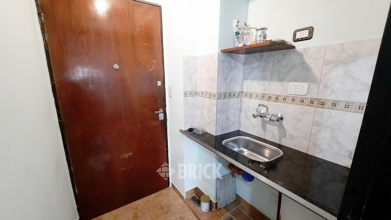 SANTIAGO DEL ESTERO al 1500 Piso 1 7