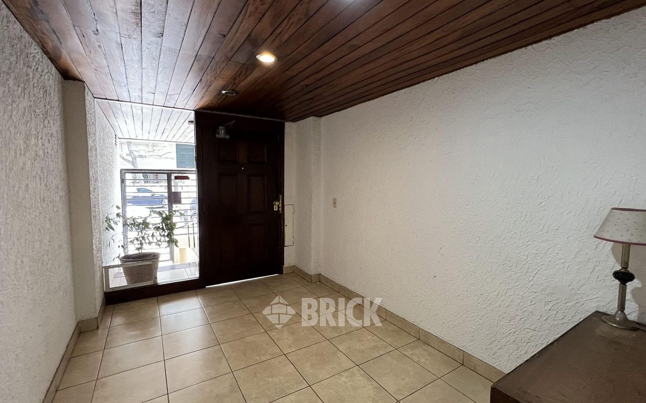 CRAMER, AV. al 2400 Piso 1 15