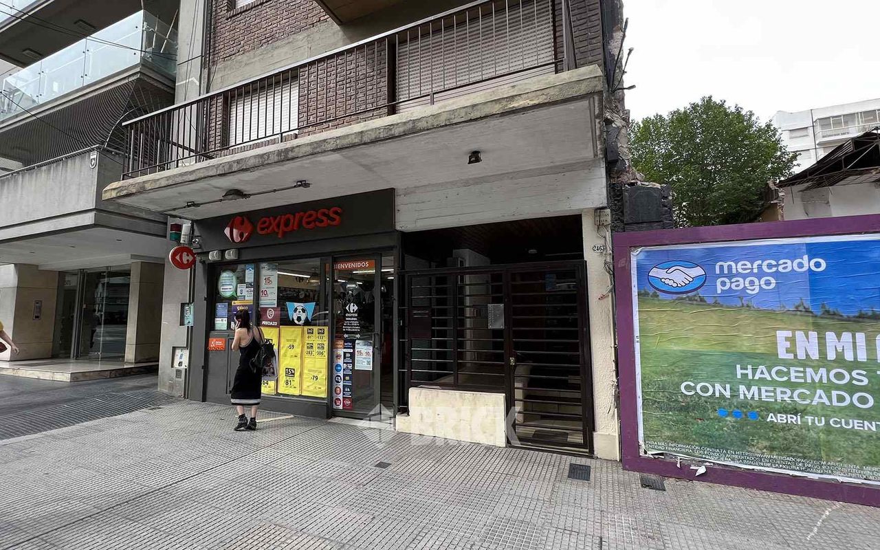 CRAMER, AV. al 2400 Piso 1 16