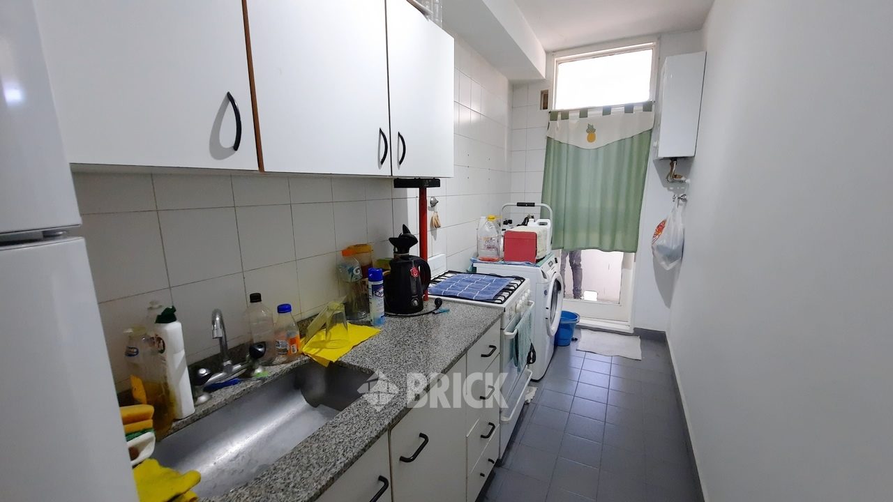 RUCCI, JOSE IGNACIO al 200 Piso 1 15