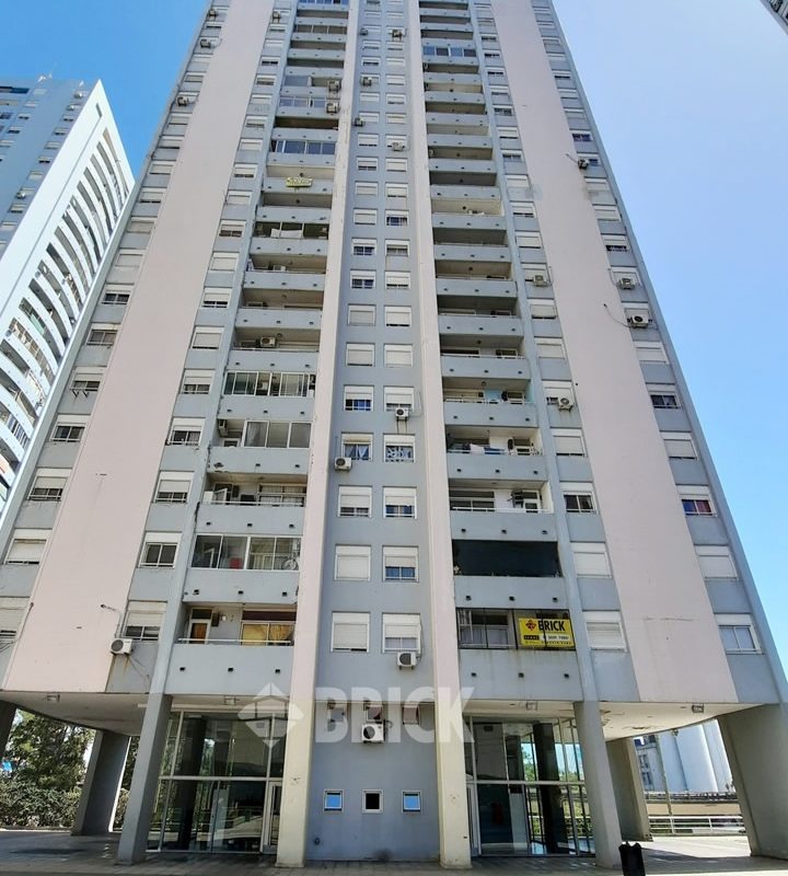 RUCCI, JOSE IGNACIO al 200 Piso 1 20