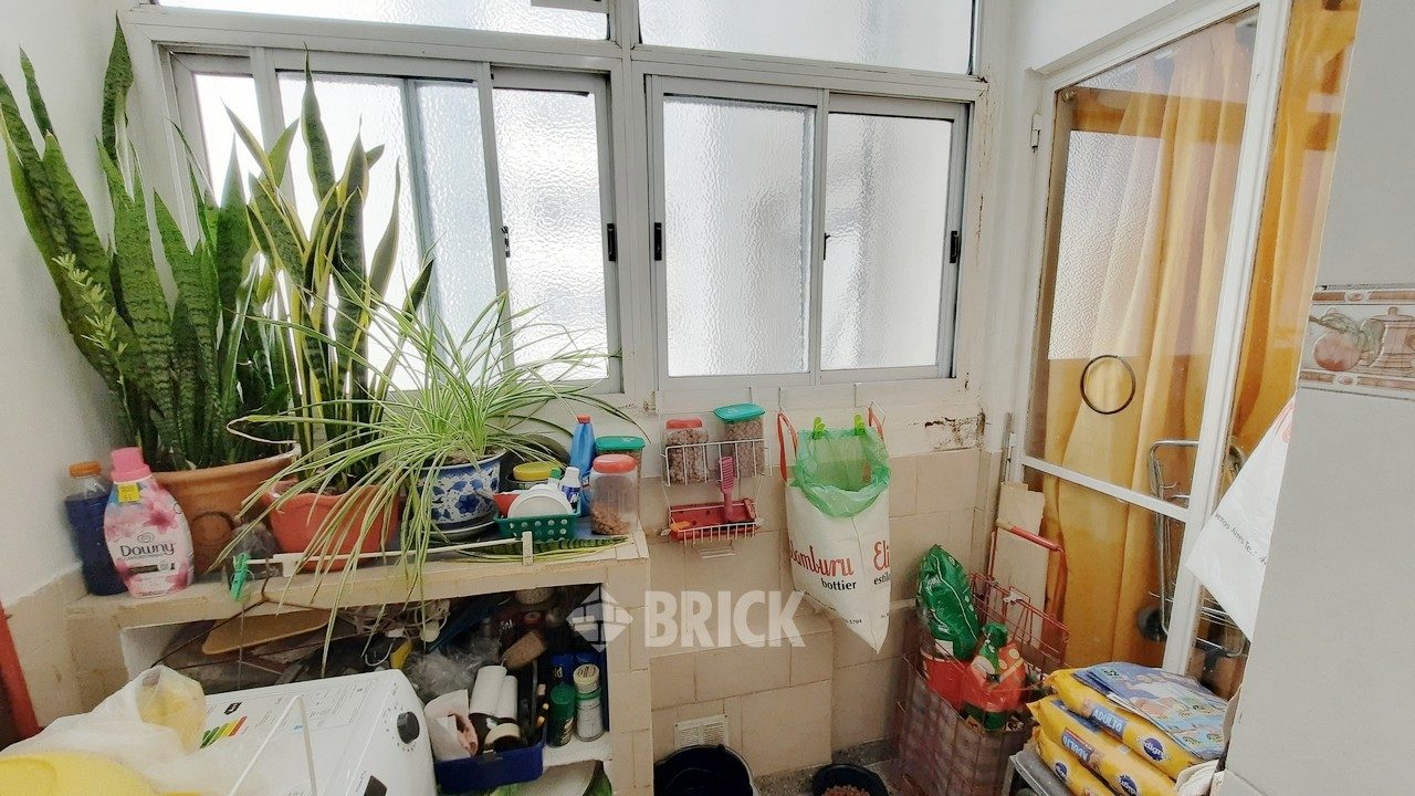 PARAGUAY al 2600 Piso 5 17