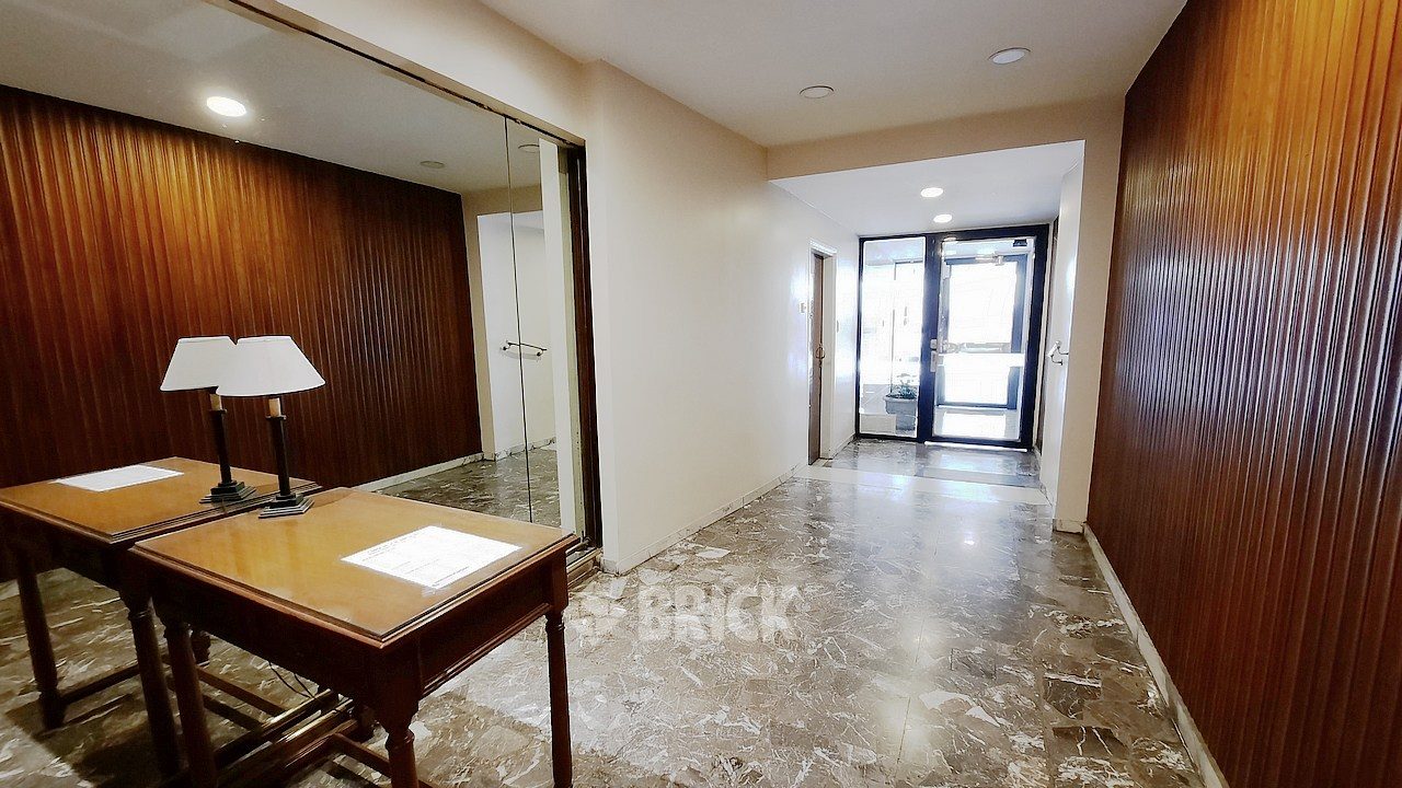 PARAGUAY al 2600 Piso 5 19