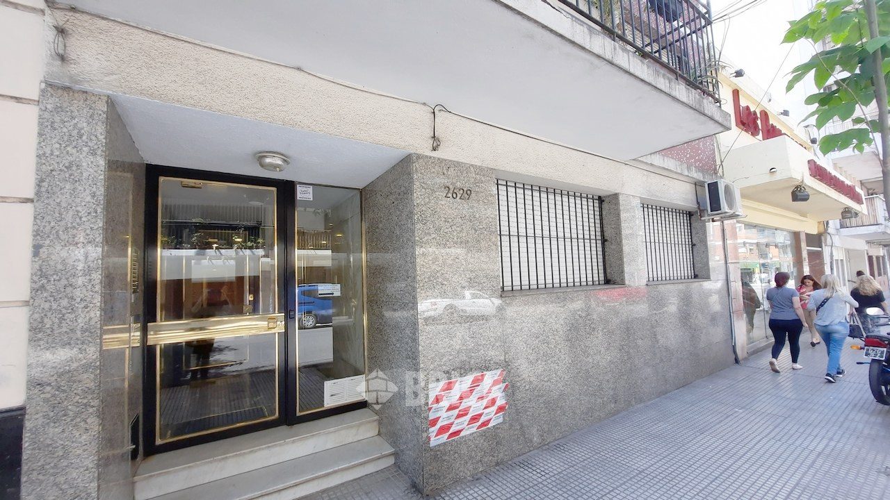 PARAGUAY al 2600 Piso 5 24