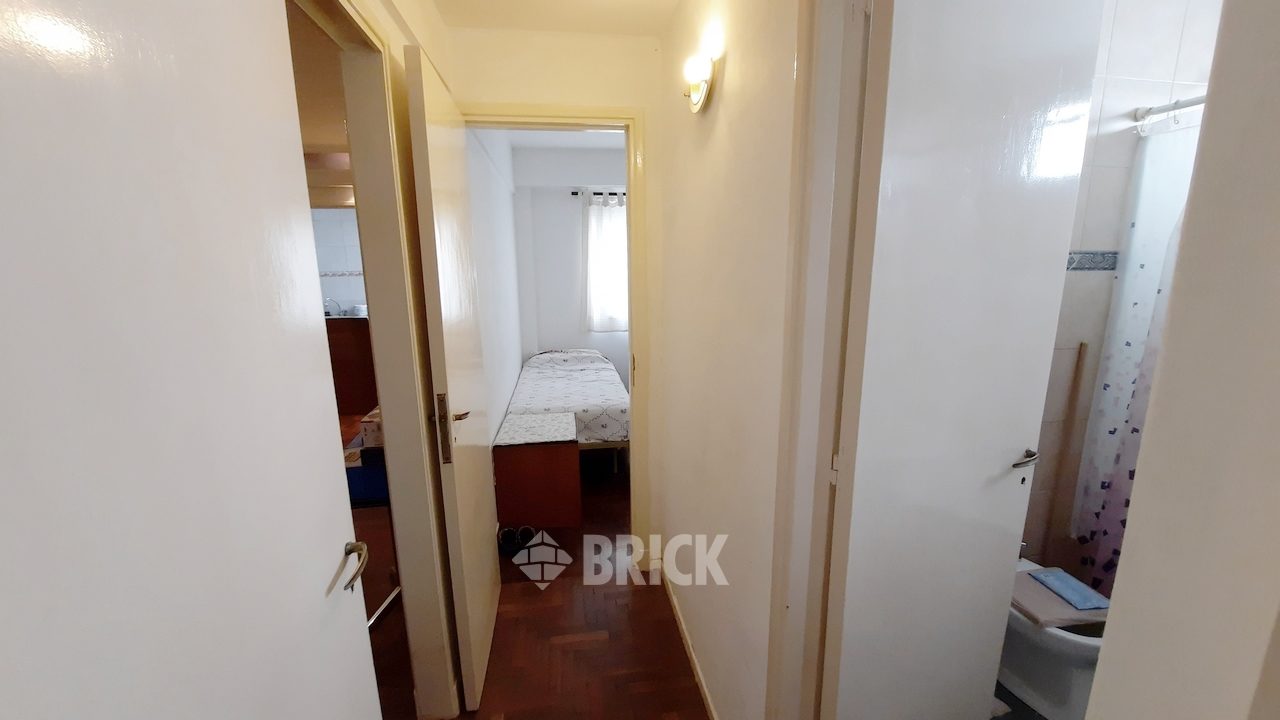 PARAGUAY al 2600 Piso 5 4