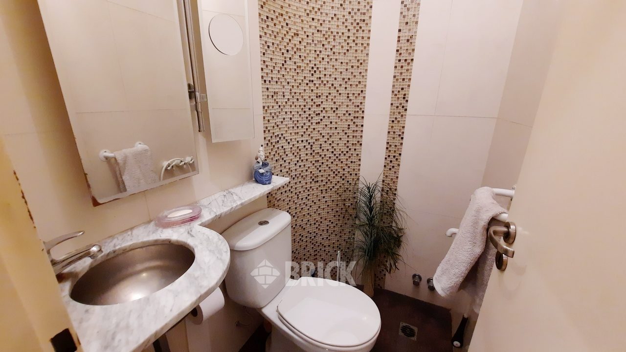 PICO al 1600 Piso 3 9