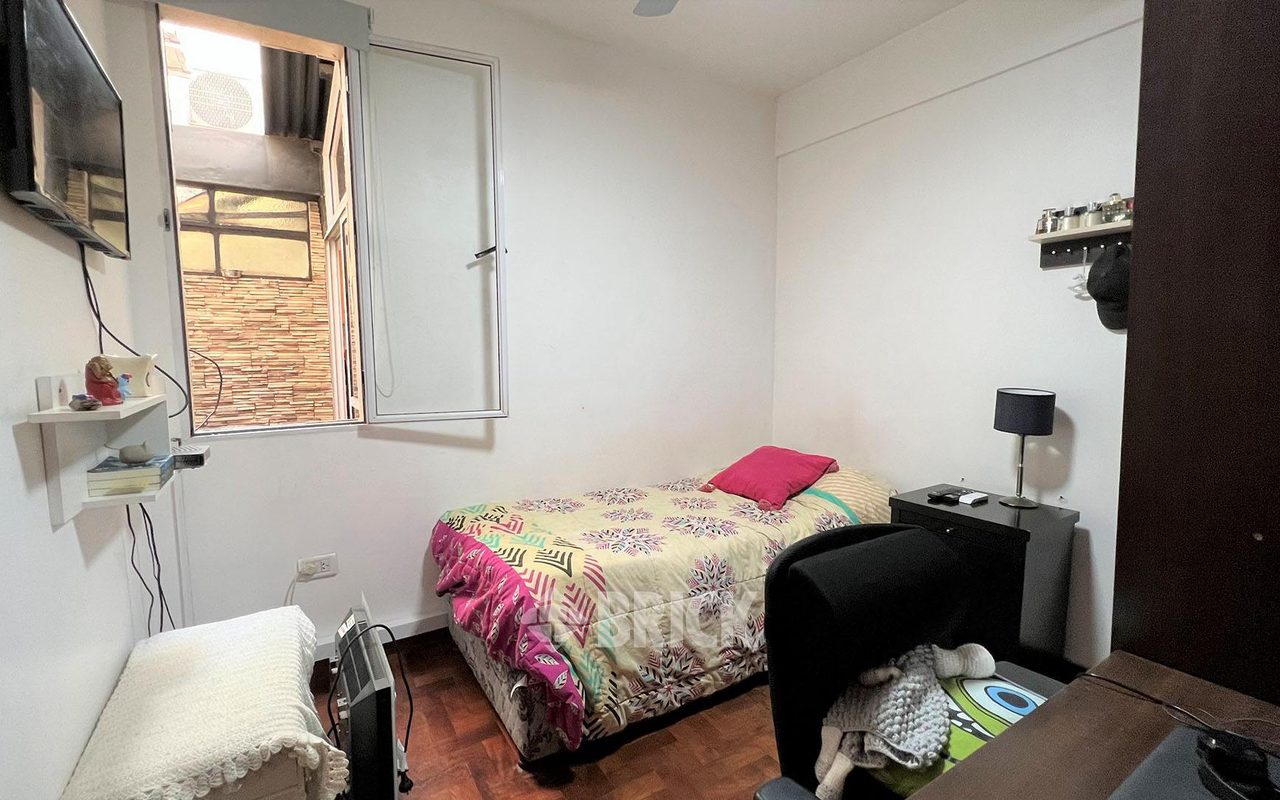 FREIRE, RAMON al 900 Piso 1 10