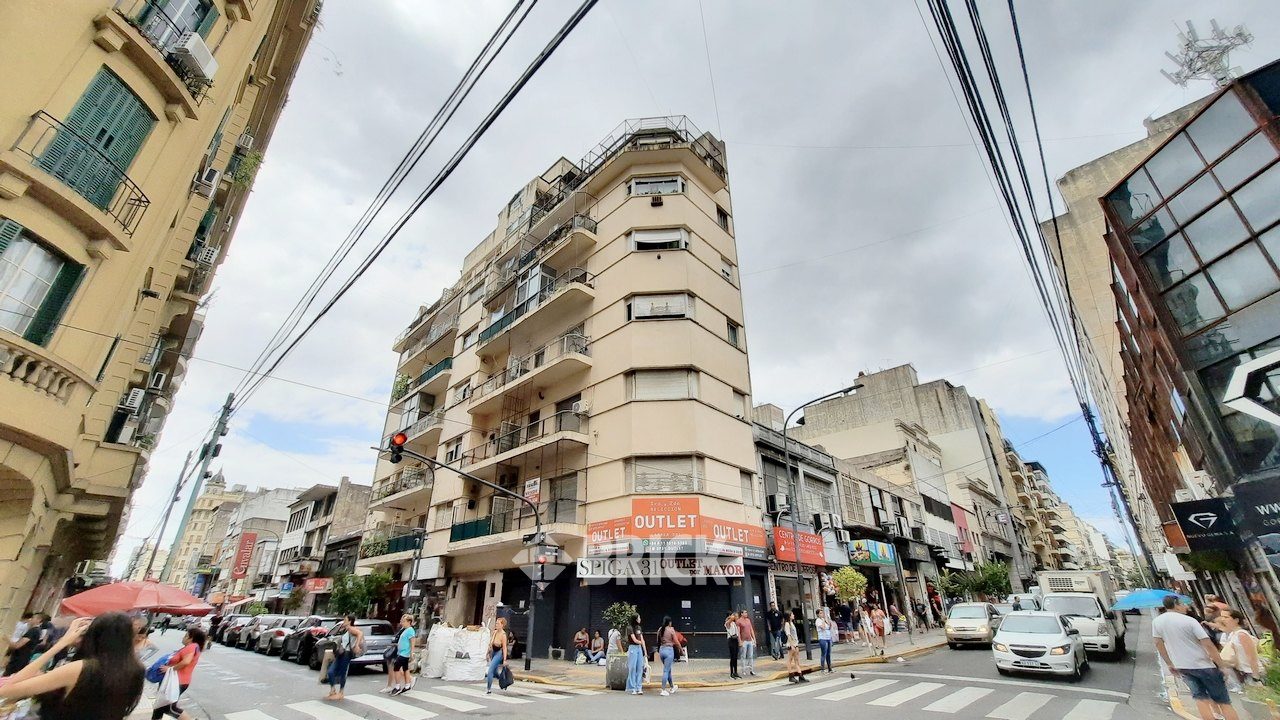 LARREA al 300 Piso 5 24