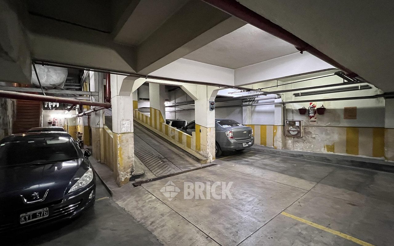 PARAGUAY al 3500 Piso 8 22