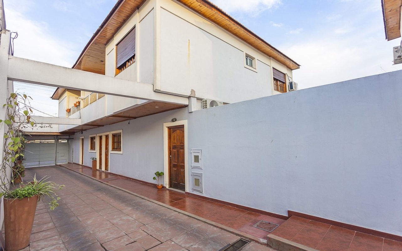 ARENALES al 1100 Piso PB 4