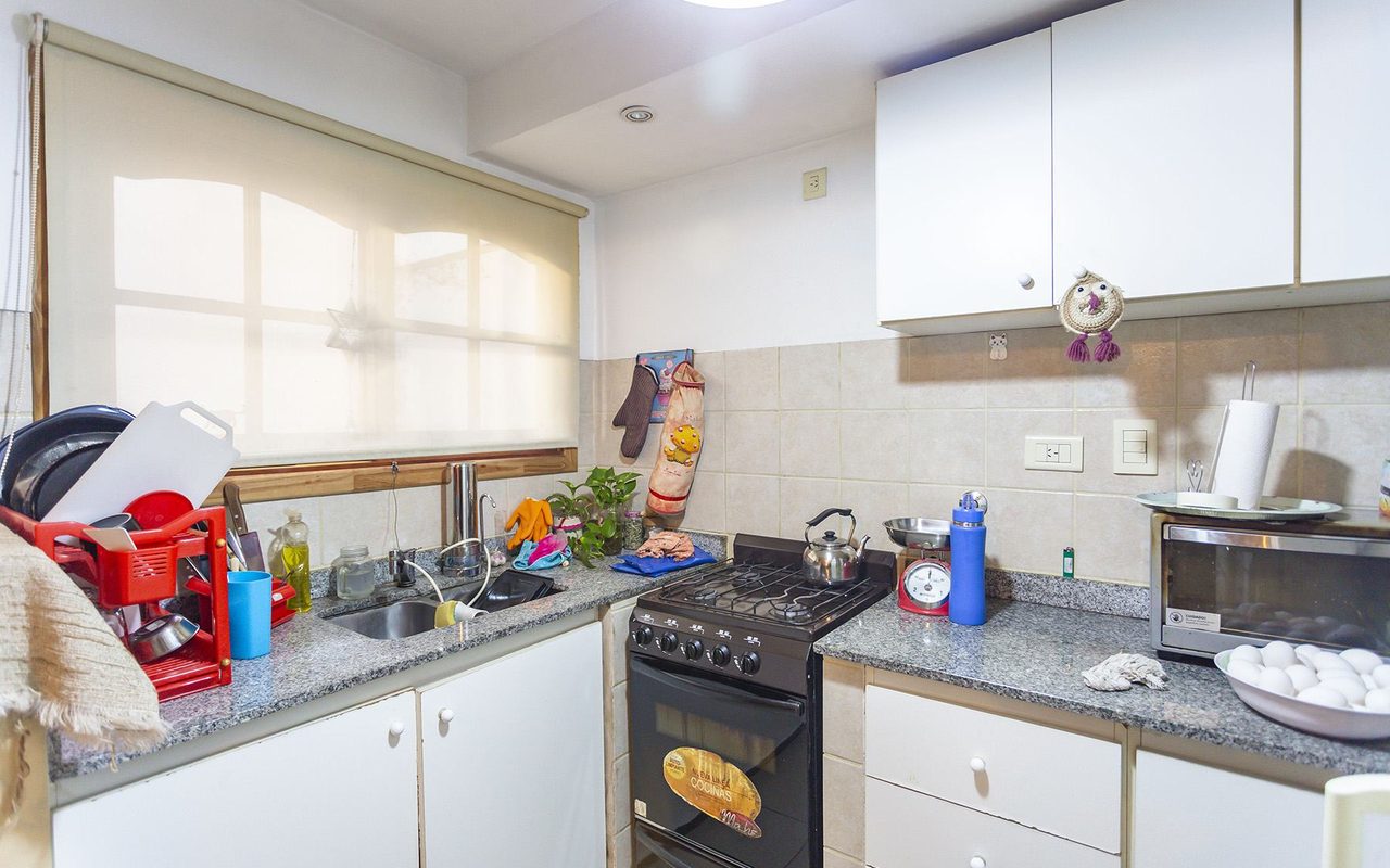 ARENALES al 1100 Piso PB 16