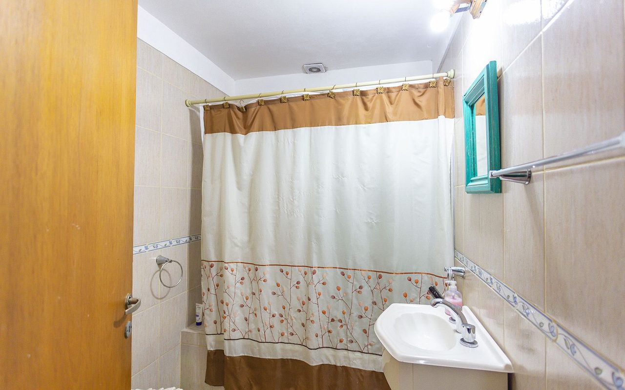 ARENALES al 1100 Piso PB 31