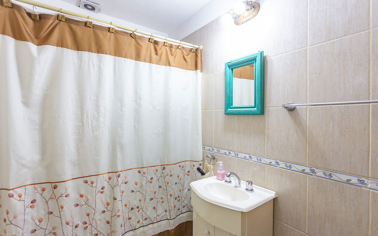 ARENALES al 1100 Piso PB 34