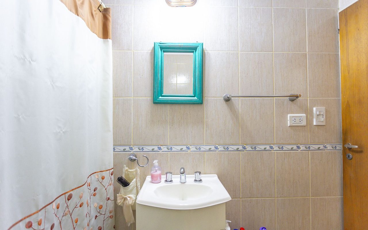 ARENALES al 1100 Piso PB 36