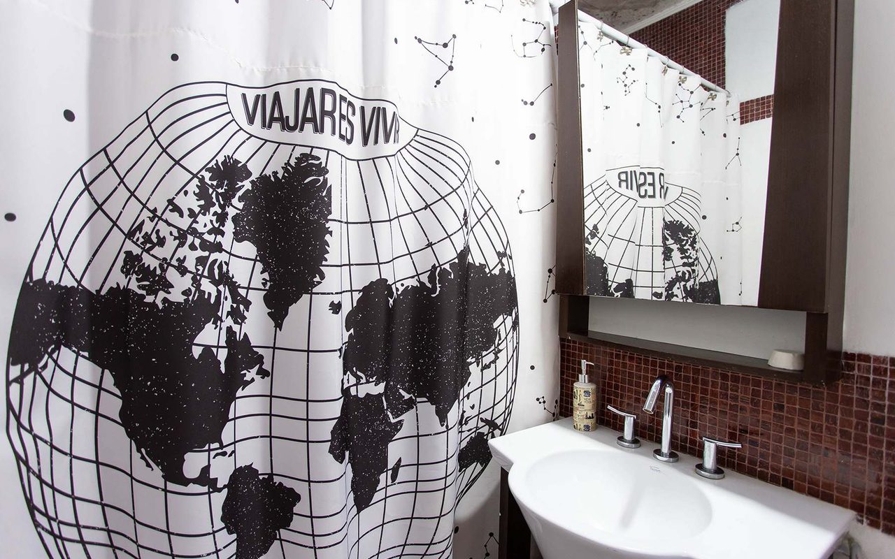 FELIX DE AZARA al 900 43