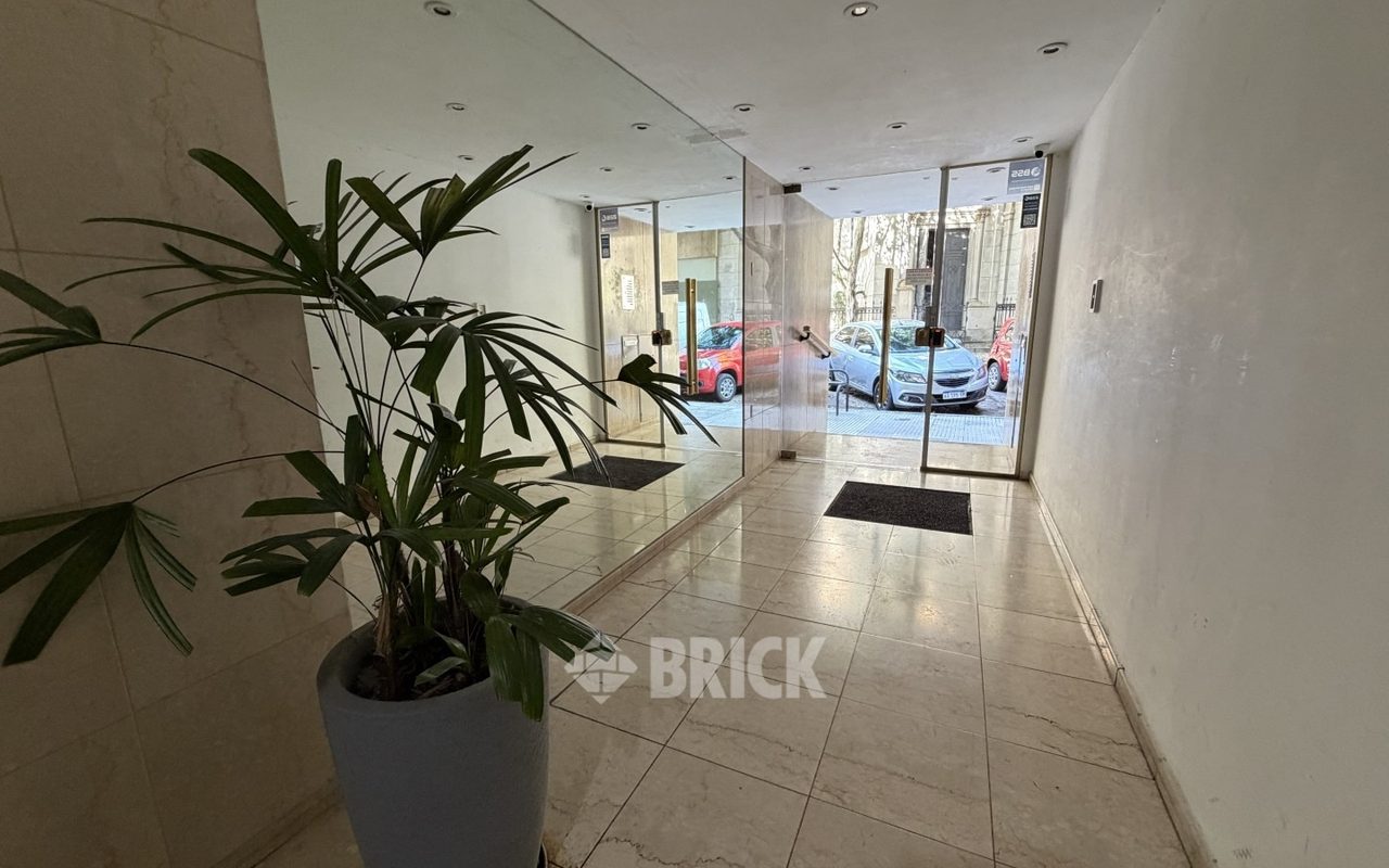 MANSILLA, GRAL. LUCIO al 3800 Piso 4 19