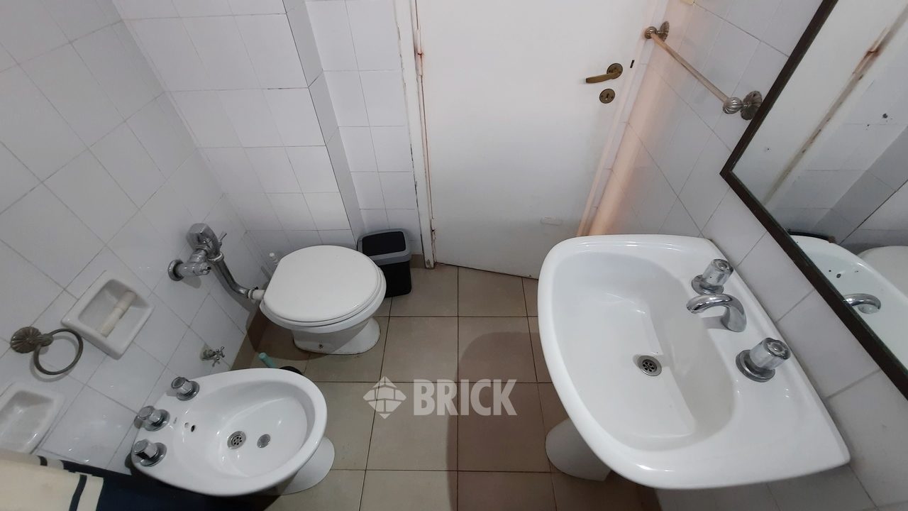 TUCUMAN al 2100 Piso 9 17