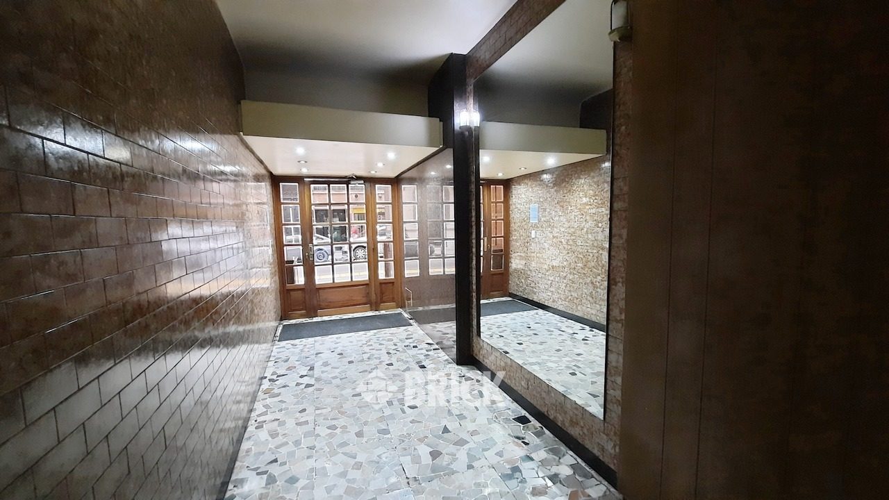 TUCUMAN al 2100 Piso 9 25