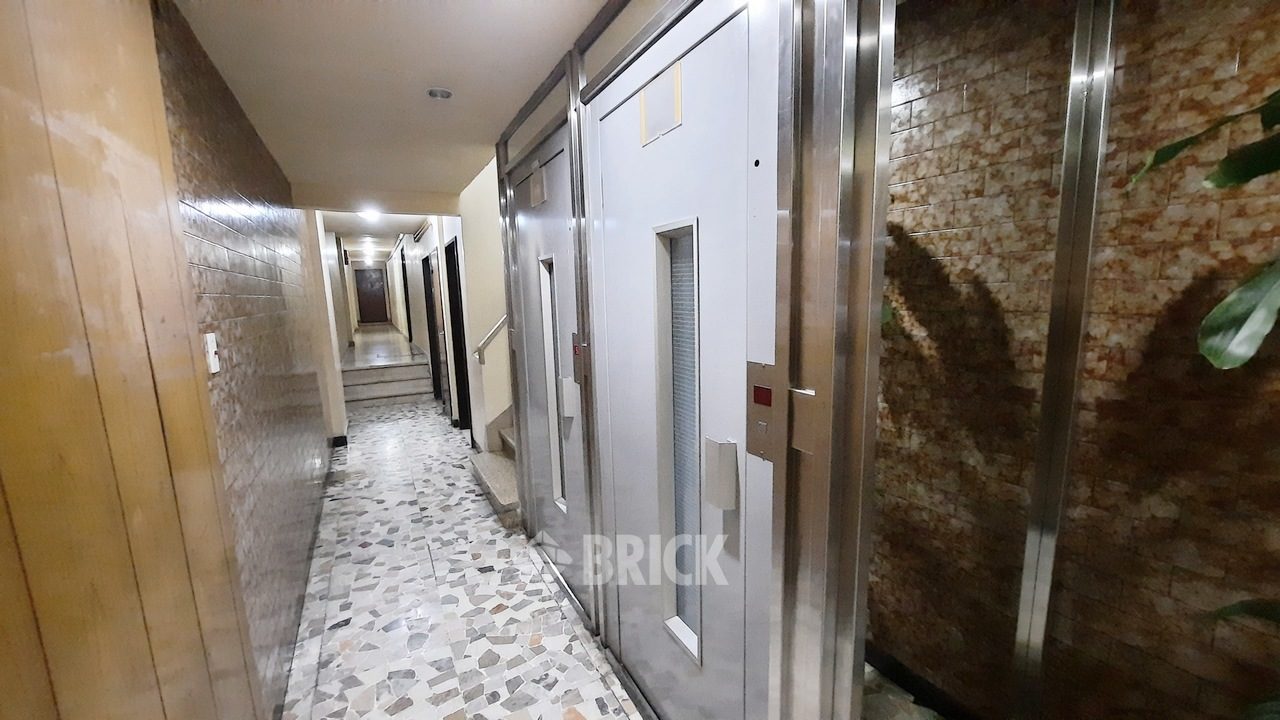 TUCUMAN al 2100 Piso 9 27