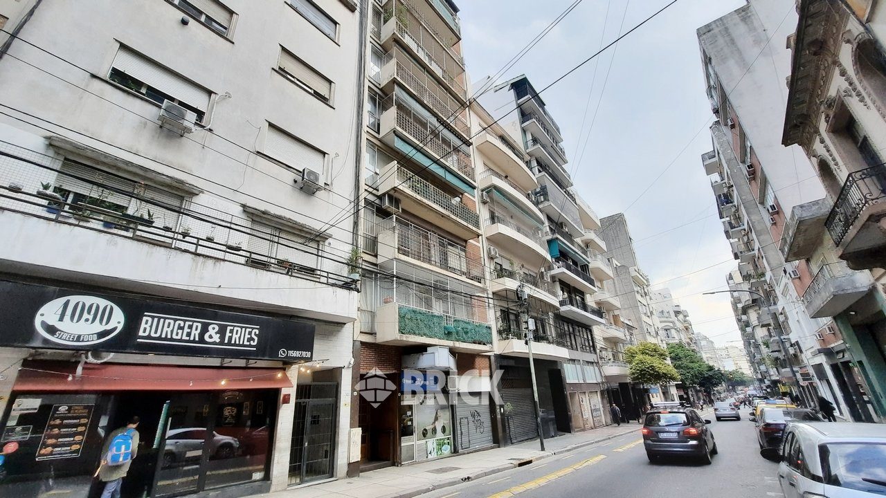 TUCUMAN al 2100 Piso 9 30