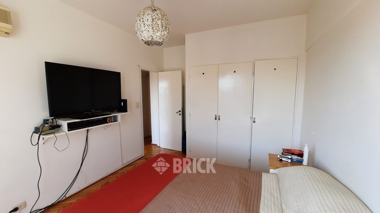 CORRIENTES, AV. al 2100 Piso 10 10