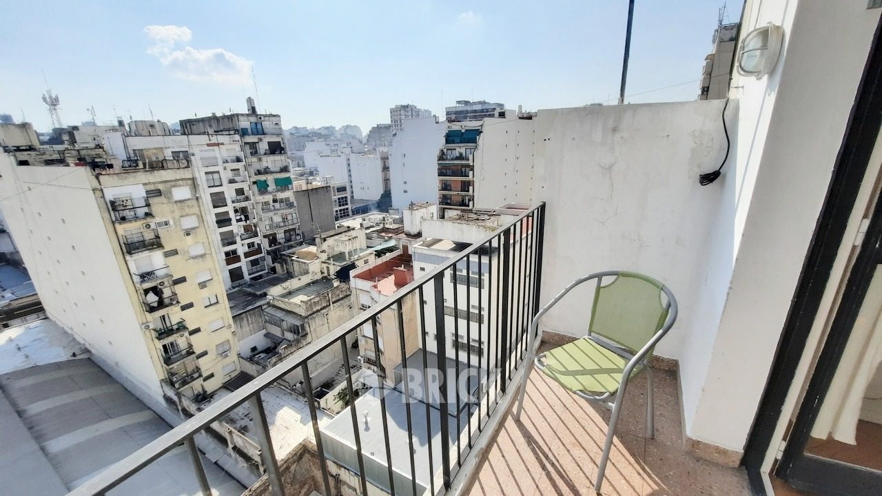 CORRIENTES, AV. al 2100 Piso 10 15