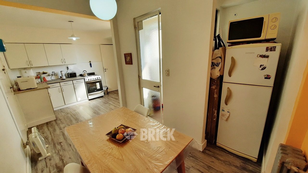 CORRIENTES, AV. al 2100 Piso 10 27