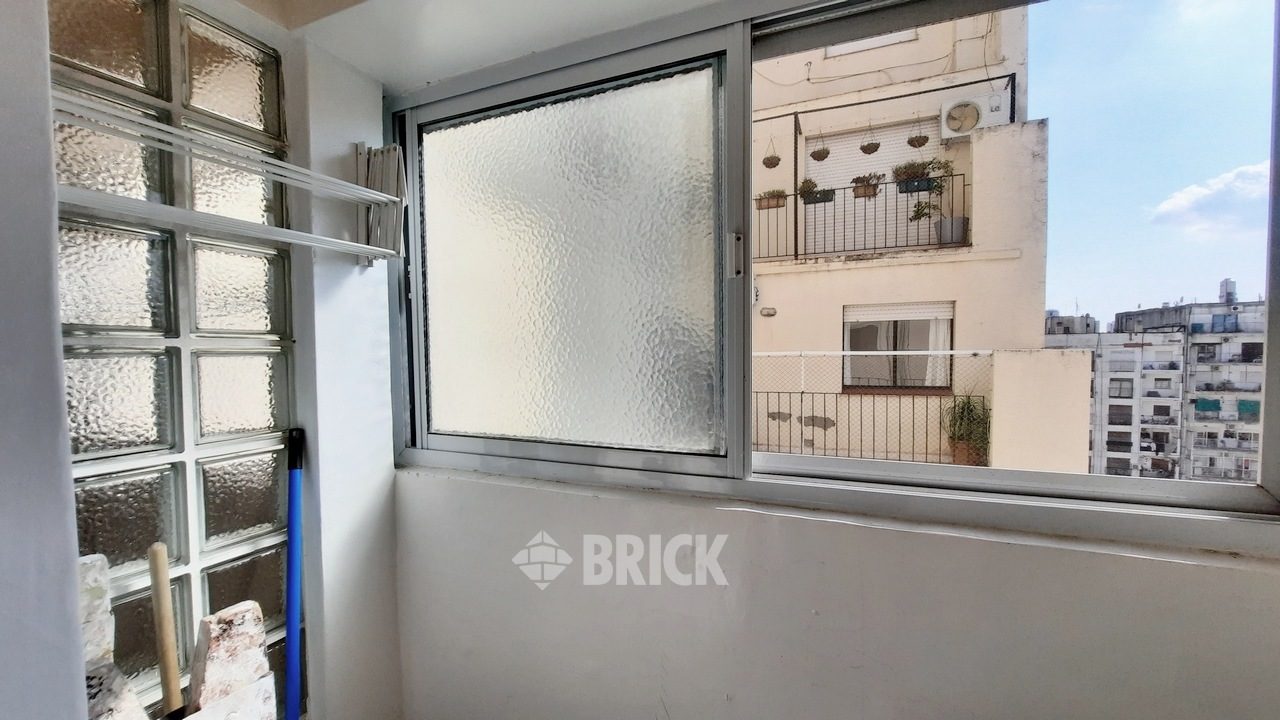 CORRIENTES, AV. al 2100 Piso 10 28