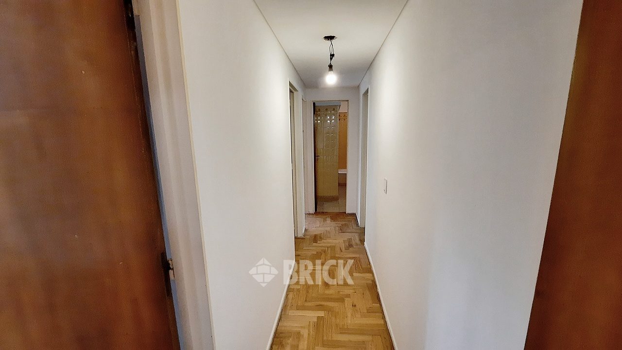 RIGLOS al 100 Piso 2 13