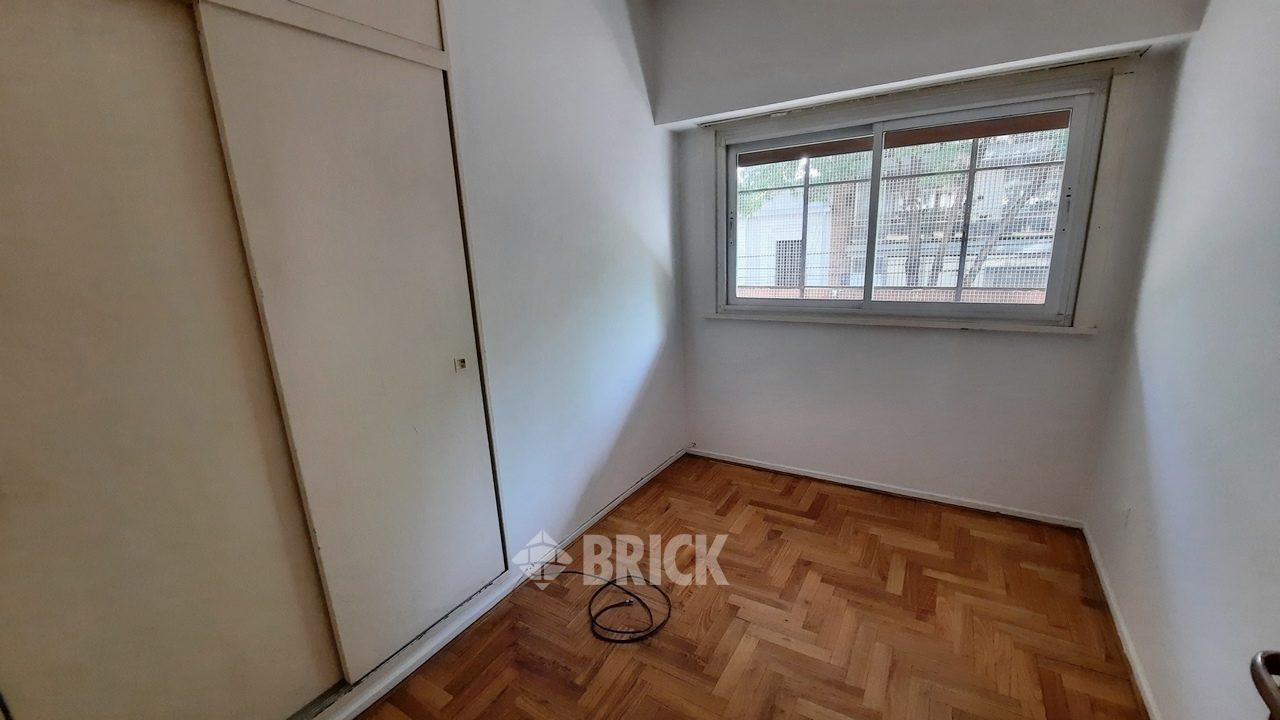 RIGLOS al 100 Piso 2 24