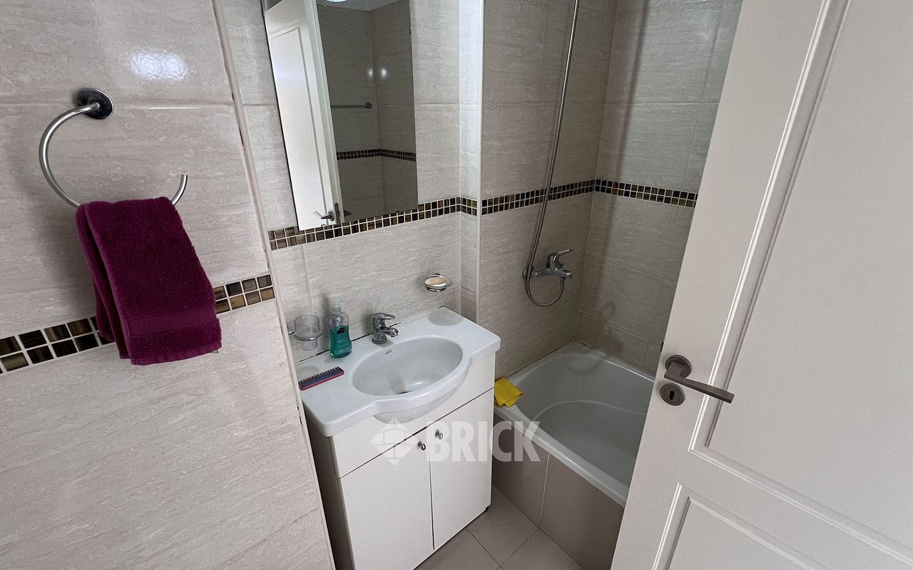 NEUQUEN al 700 Piso 9 8