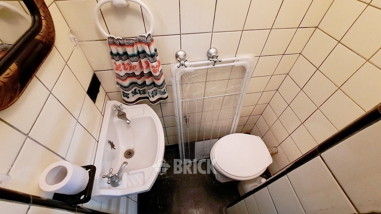 CONDE al 700 Piso PB 10