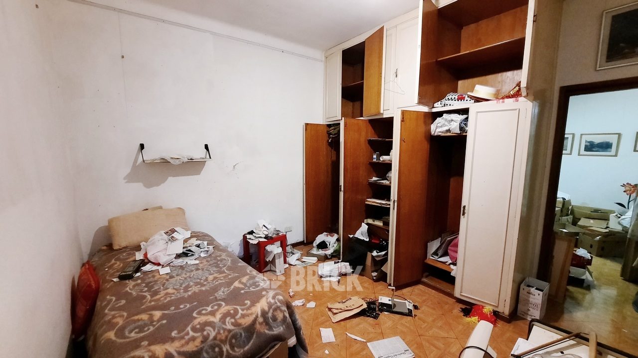 CONDE al 700 Piso PB 13