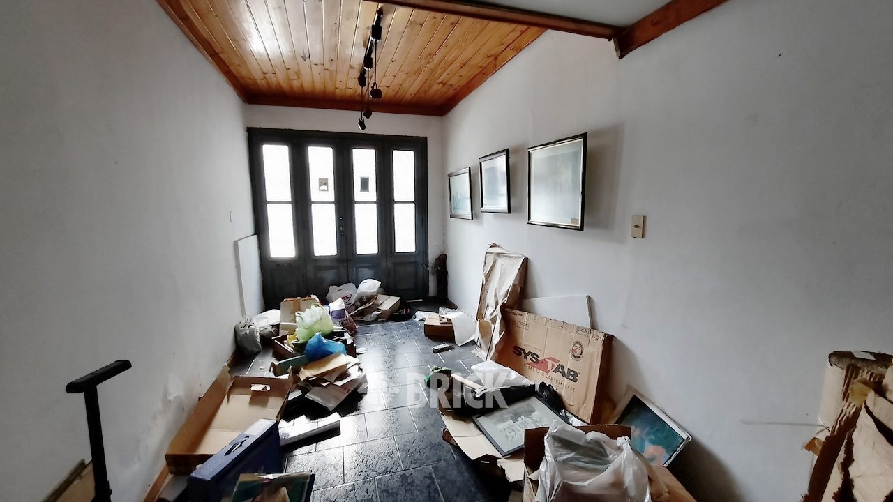 CONDE al 700 Piso PB 20