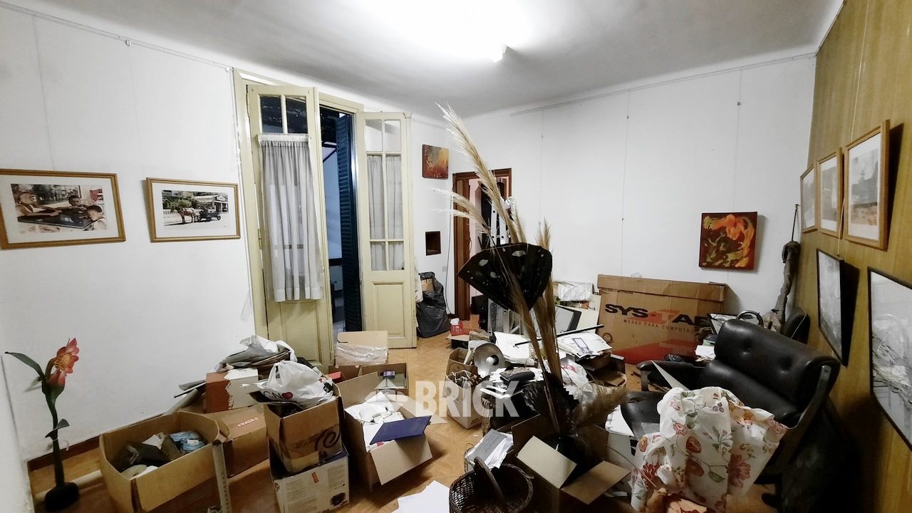 CONDE al 700 Piso PB 3