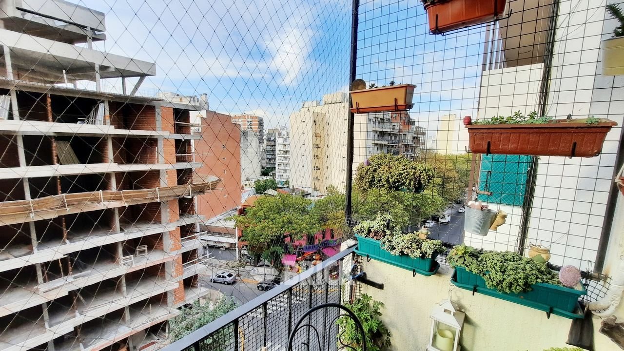 DIAZ VELEZ, AV. al 5500 Piso 7 12